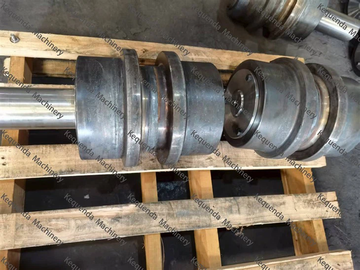 Cat6015, E6015 Top Roller